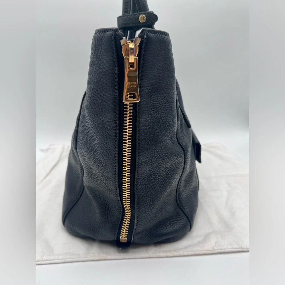 🌹♥️Prada Handbag♥️🌹 - Picture 4 of 16